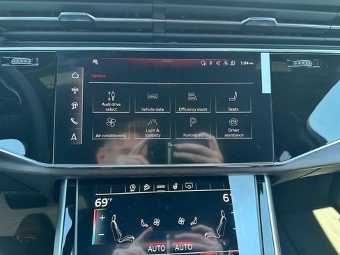 New 2026 Audi Q7 3.0T Premium Plus AWD/4WD image 17