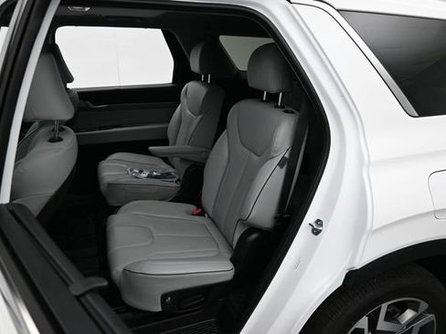 Used 2025 Hyundai Palisade SEL AWD/4WD image 26