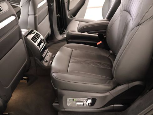 New 2027 BMW X7 M60i AWD/4WD image 12