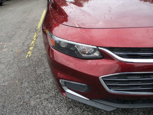 Used 2016 Chevrolet Malibu LT FWD image 26