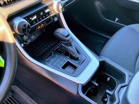 Used 2025 Toyota RAV4 LE image 15