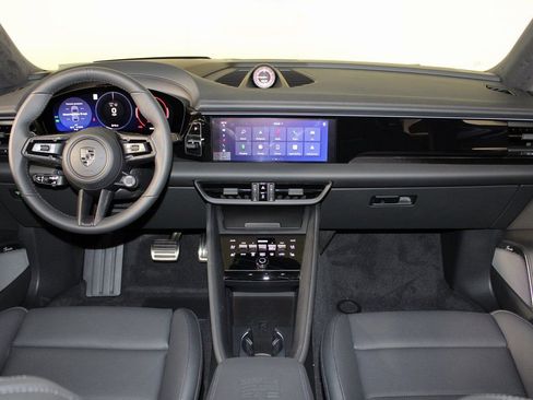 Certified 2025 Porsche Macan Turbo Electric image 21