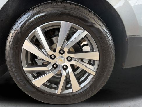 Used 2023 Chevrolet Equinox Premier AWD/4WD image 29