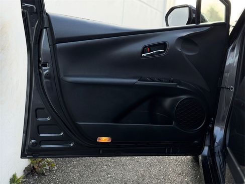 Certified 2017 Toyota Prius Prime Advanced image 10