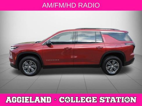 Certified 2024 Chevrolet Traverse LT image 7