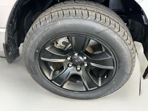 Used 2020 RAM 1500 Big Horn image 11