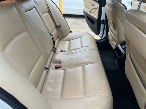 Used 2016 BMW 528i Sedan RWD image 14