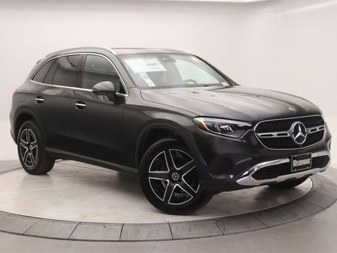 New 2026 Mercedes-Benz GLC 300 image 16