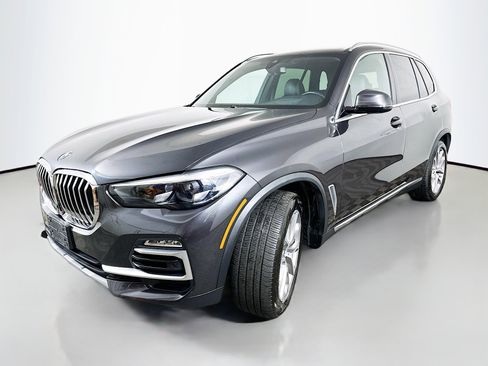 Used 2019 BMW X5 xDrive40i w/ Premium Package 2 AWD/4WD image 3