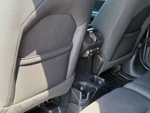 Used 2020 Jeep Wrangler Unlimited Sport S image 28