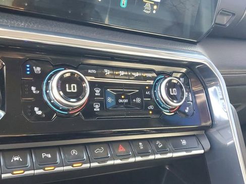 Used 2023 GMC Sierra 1500 Denali w/ Denali Reserve Package image 23