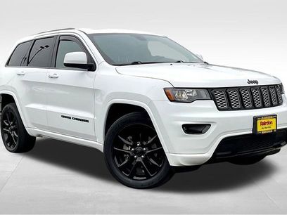 Used 2020 Jeep Grand Cherokee Altitude