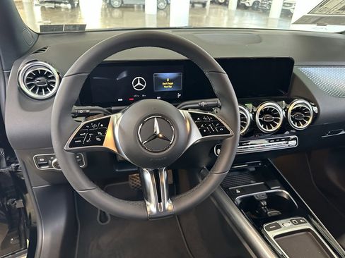 New 2026 Mercedes-Benz GLA 250 4MATIC image 6