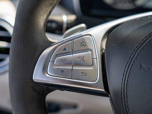 Used 2015 Mercedes-Benz S 63 AMG 4MATIC Coupe image 20