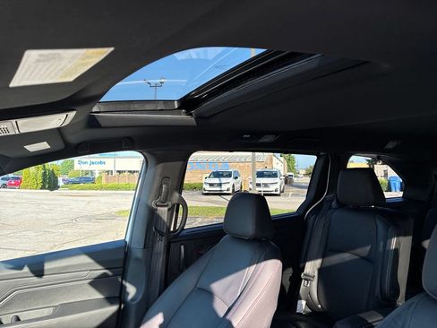 Certified 2024 Honda Odyssey Sport image 19