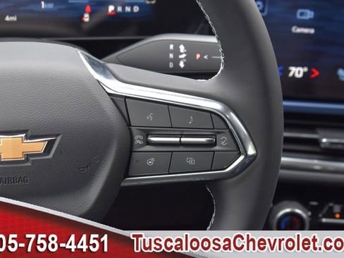 New 2026 Chevrolet Equinox EV LT image 22