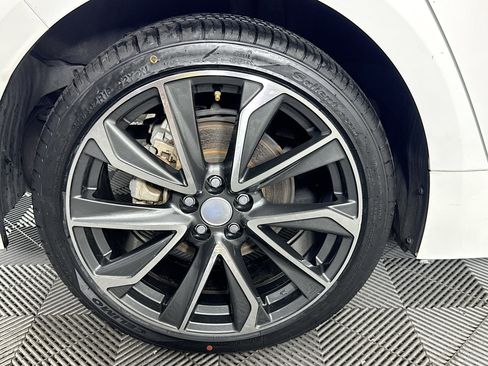 Used 2020 Toyota Corolla SE FWD image 31