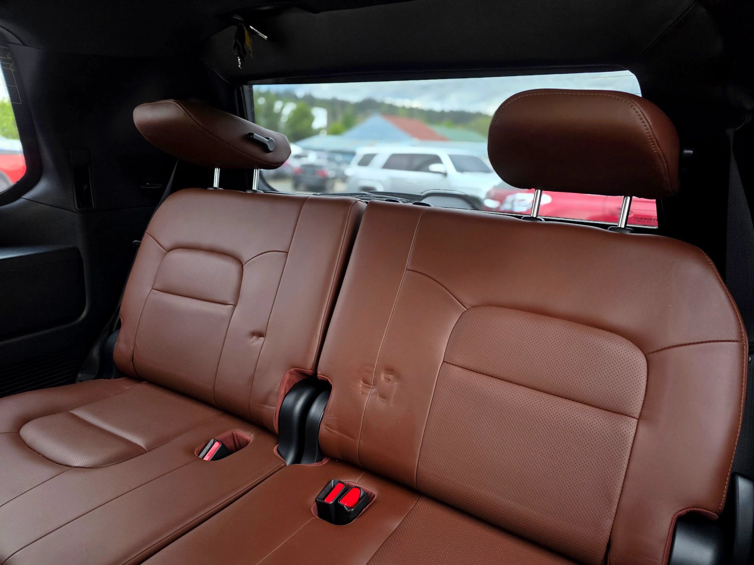 Used 2018 Toyota Land Cruiser w/ Carpet Mat Package AWD/4WD image 38