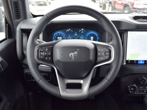 New 2026 Ford Bronco Badlands AWD/4WD image 8