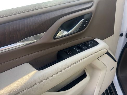 Used 2021 GMC Yukon Denali image 21