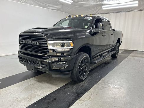 Used 2024 RAM 2500 Laramie w/ Night Edition AWD/4WD image 5
