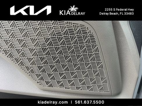 New 2026 Kia Carnival EX FWD image 18