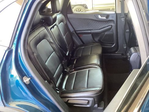 Used 2020 Ford Escape Titanium AWD/4WD image 40