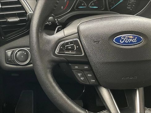 Used 2017 Ford Escape Titanium w/ Equipment Group 301A AWD/4WD image 11