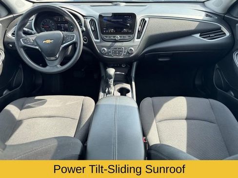 Used 2024 Chevrolet Malibu LT image 14