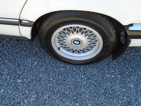 Used 1994 BMW 740i RWD image 13