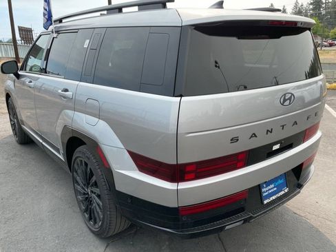 Used 2025 Hyundai Santa Fe Calligraphy AWD/4WD image 5