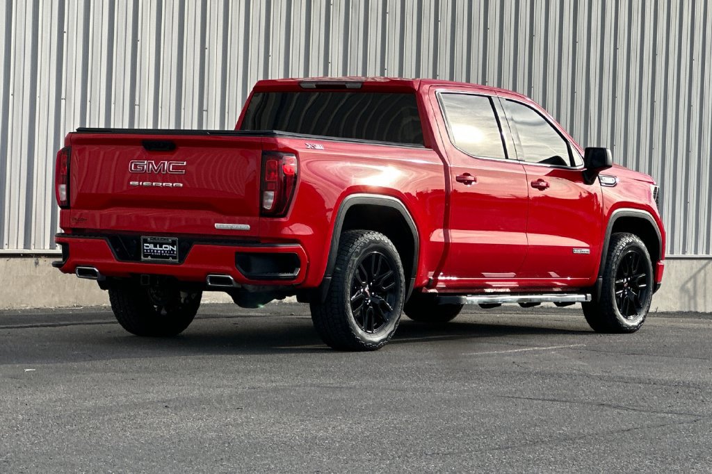 Used 2025 GMC Sierra 1500 Elevation AWD/4WD image 7