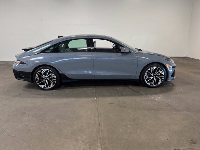 Used 2023 Hyundai Ioniq 6 Limited RWD image 2