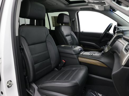 Used 2019 GMC Yukon Denali w/ Denali Ultimate Package RWD image 41