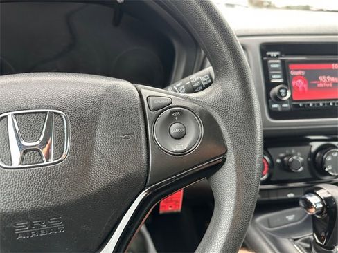 Used 2019 Honda HR-V LX image 22