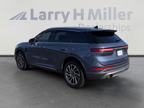 Used 2022 Lincoln Corsair FWD w/ Equipment Group 101A image 3