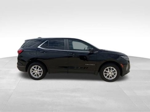 Certified 2023 Chevrolet Equinox LT w/ Driver Convenience Package image 10