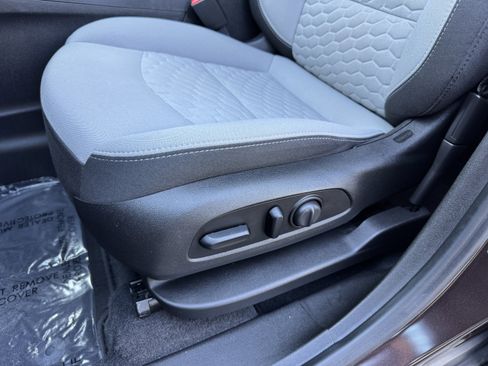 Certified 2020 Chevrolet Equinox LT image 14