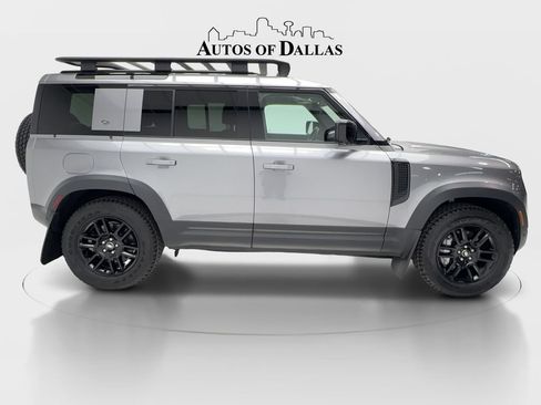 Used 2022 Land Rover Defender 110 SE AWD/4WD image 7