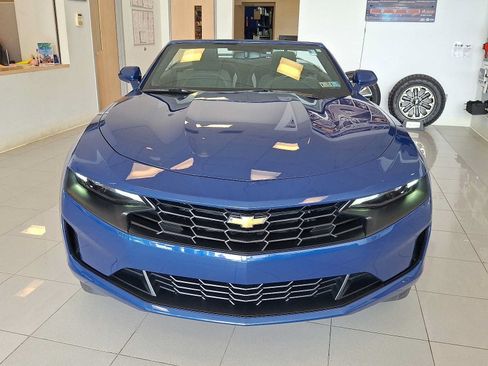 Used 2020 Chevrolet Camaro LT RWD image 2