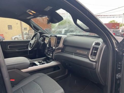 Used 2025 RAM 2500 Big Horn AWD/4WD image 26