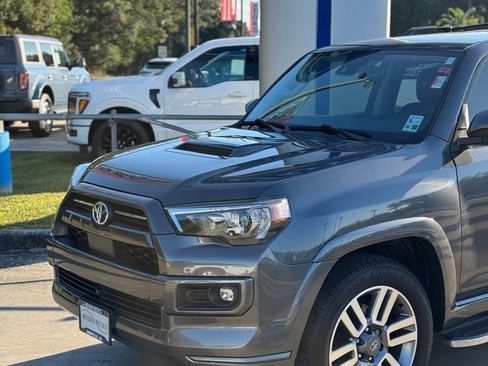 Used 2023 Toyota 4Runner TRD Sport image 2