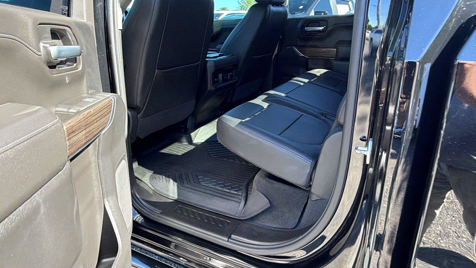 Used 2021 Chevrolet Silverado 1500 LT Trail Boss w/ Convenience Package II AWD/4WD image 23