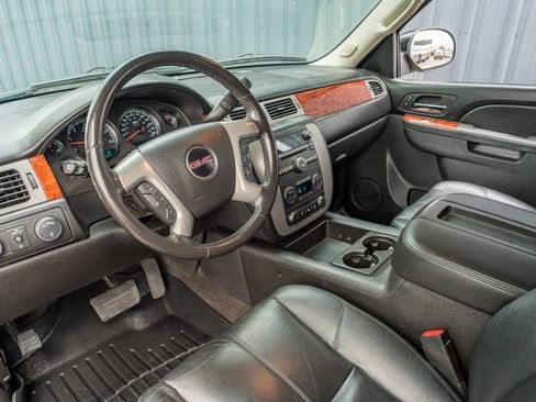 Used 2014 GMC Yukon SLT AWD/4WD image 23