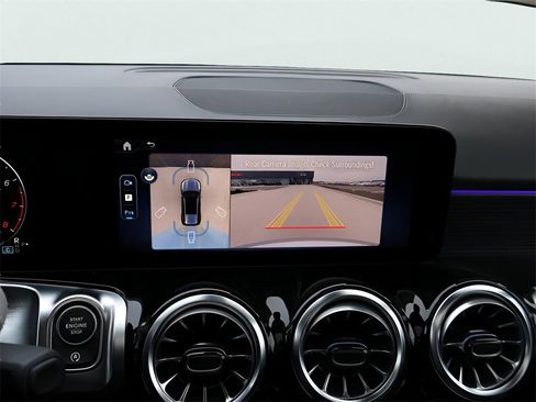 New 2026 Mercedes-Benz GLB 250 GLB 250 image 24