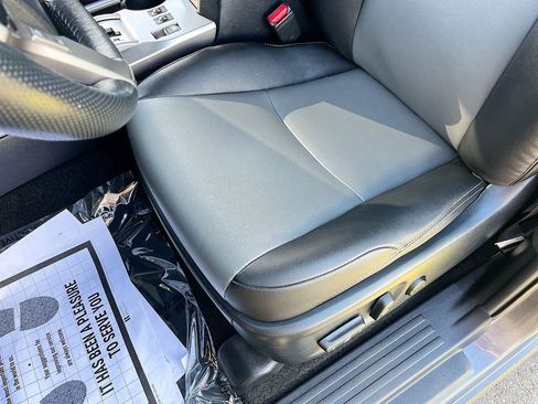 Used 2023 Toyota 4Runner SR5 Premium w/ Moonroof Package AWD/4WD image 19