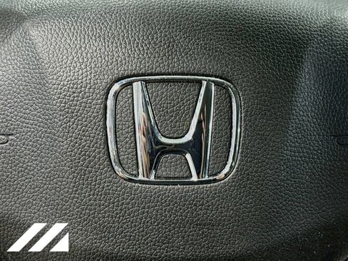 Used 2020 Honda Fit LX image 32