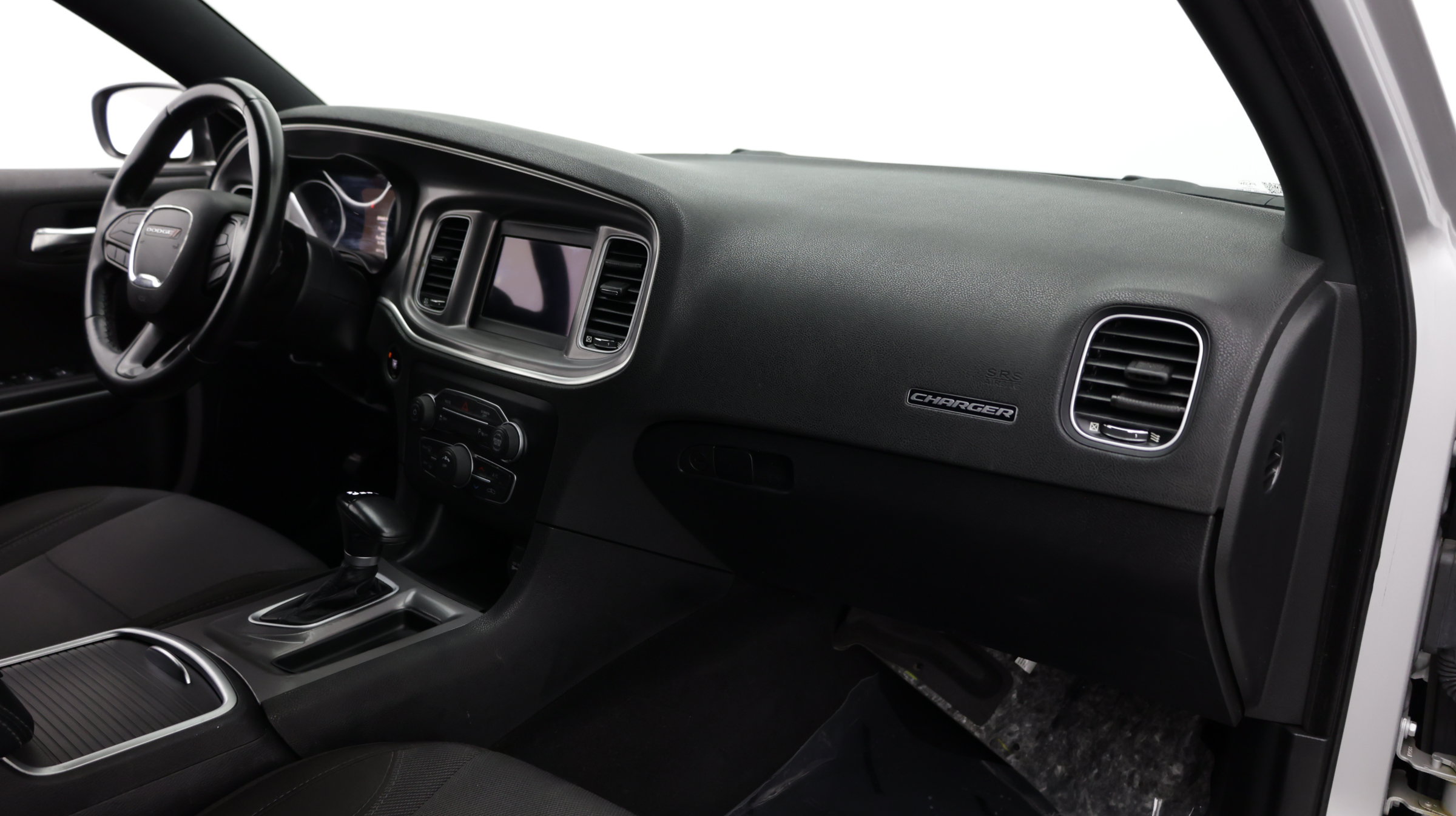 Used 2022 Dodge Charger SXT RWD image 39