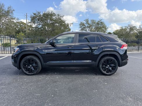 New 2026 Volkswagen Atlas Cross Sport SE image 6