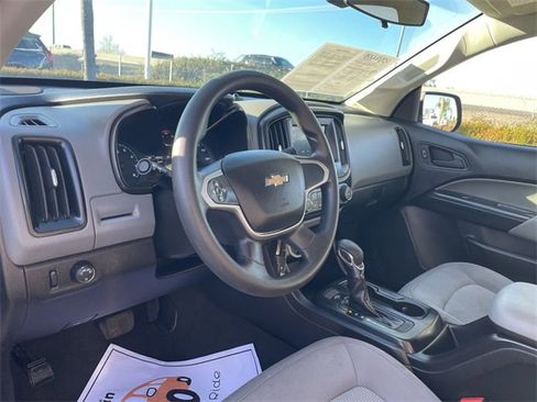 Used 2022 Chevrolet Colorado W/T w/ Custom Special Edition image 10